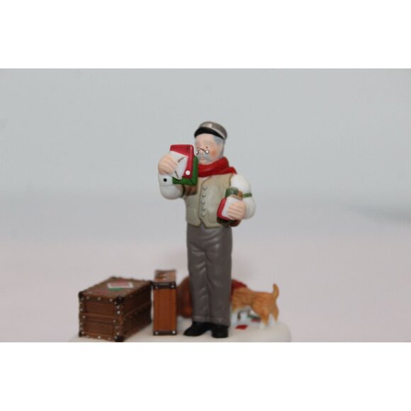 Dept 56 New England Village - Postal Pickup - Picture 8 of 9
